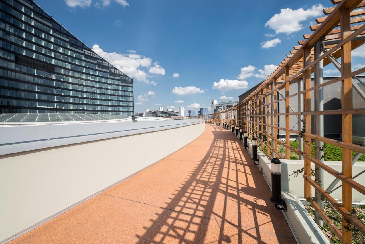 Apartamenty Sky Tower Wrocław Exterior foto