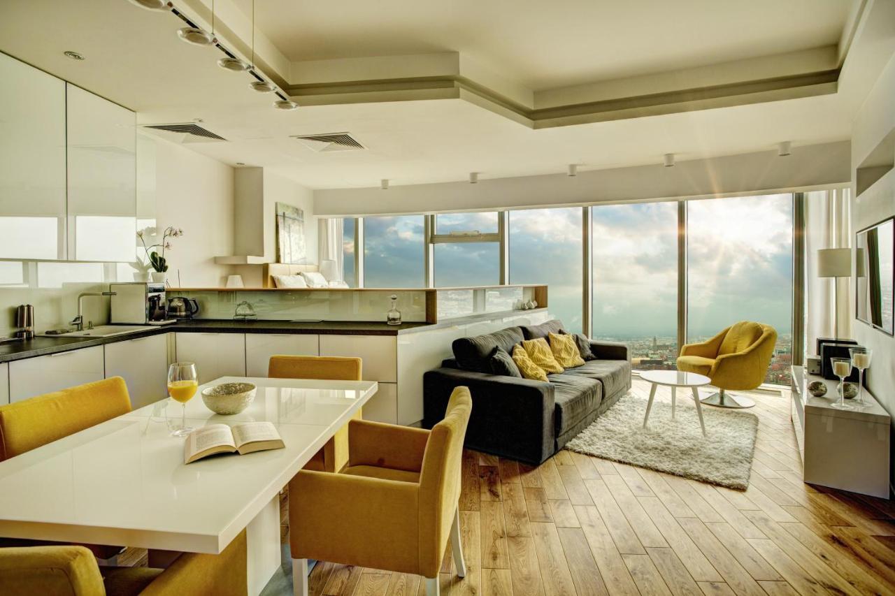 Apartamenty Sky Tower Wrocław Exterior foto